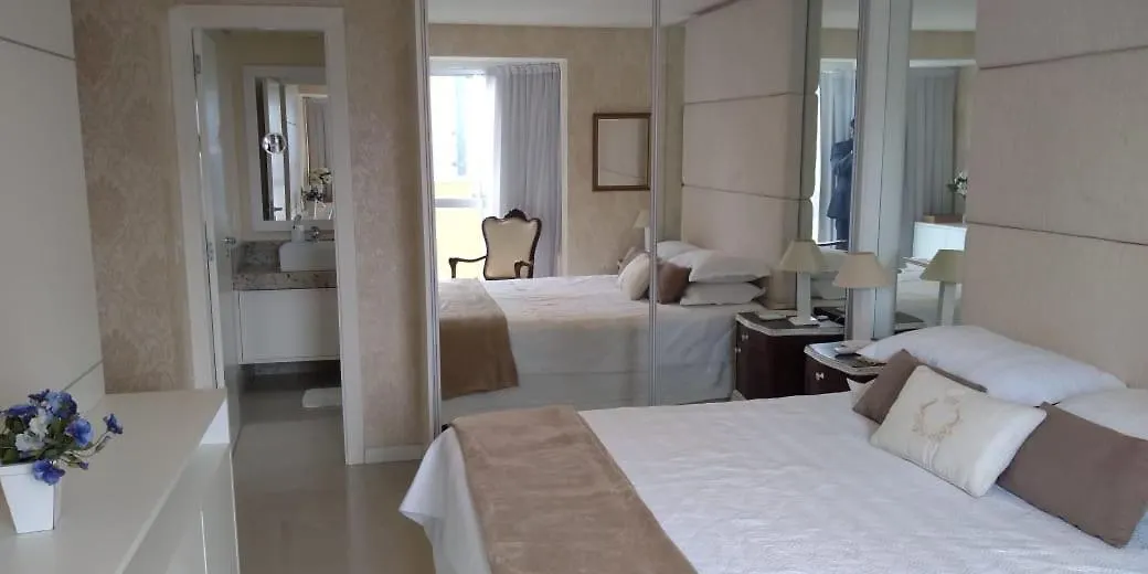 Apto Em B. Camboriu Praia E Mar Apartamento Balneário Camboriú 0*,  Brasil