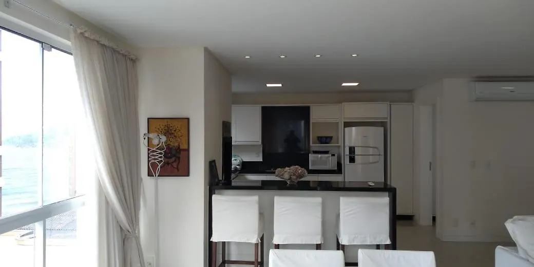 Apto Em B. Camboriu Praia E Mar Apartamento Balneário Camboriú 0*,  Brasil